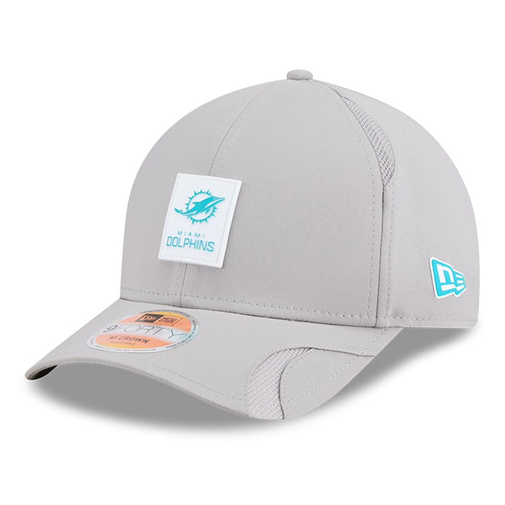 Miami Dolphins 2025 NFL On-Field Sideline 9FORTY M-Crown Snapback Cap CW Grau