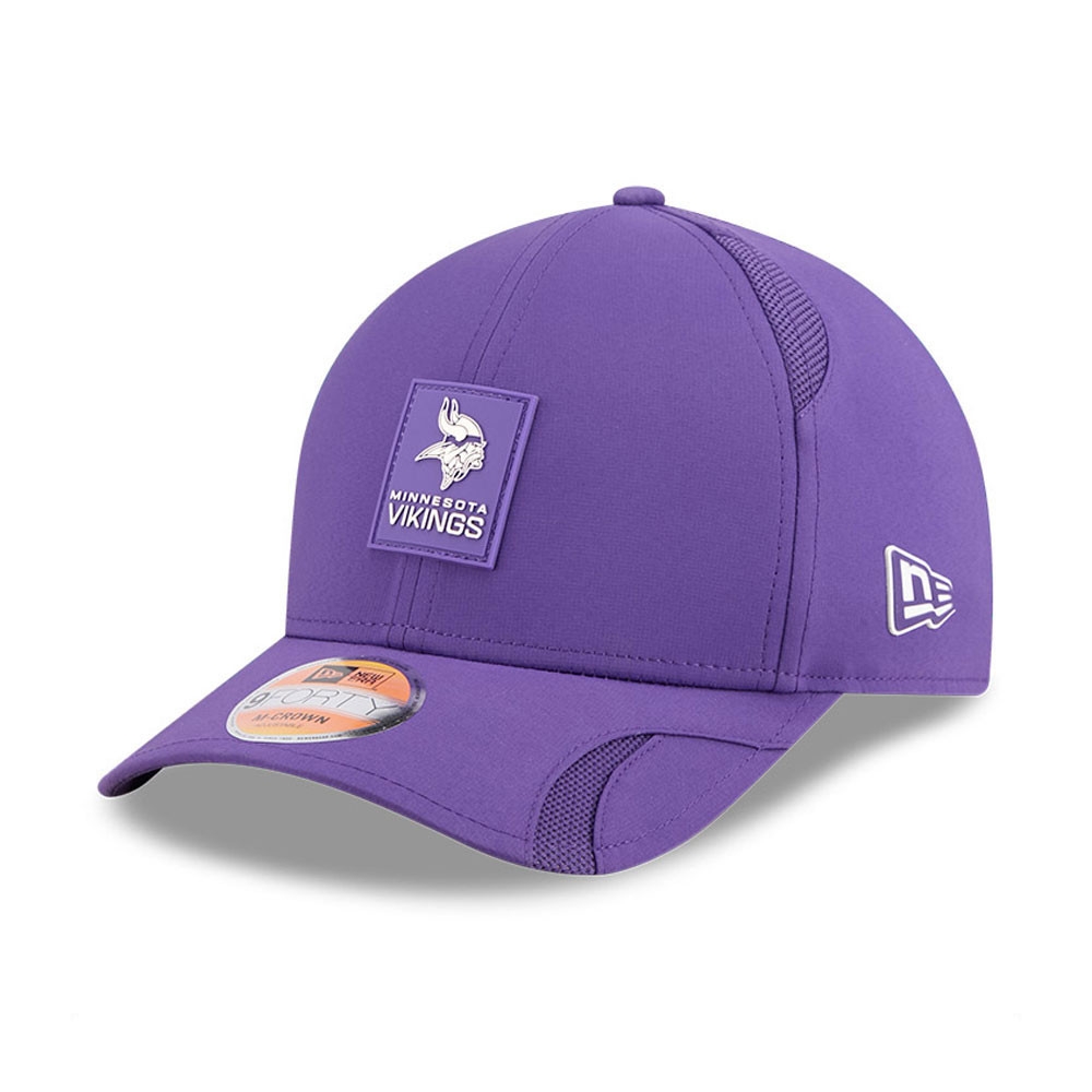 Minnesota Vikings 2025 NFL On-Field Sideline 9FORTY M-Crown Snapback Cap Lila