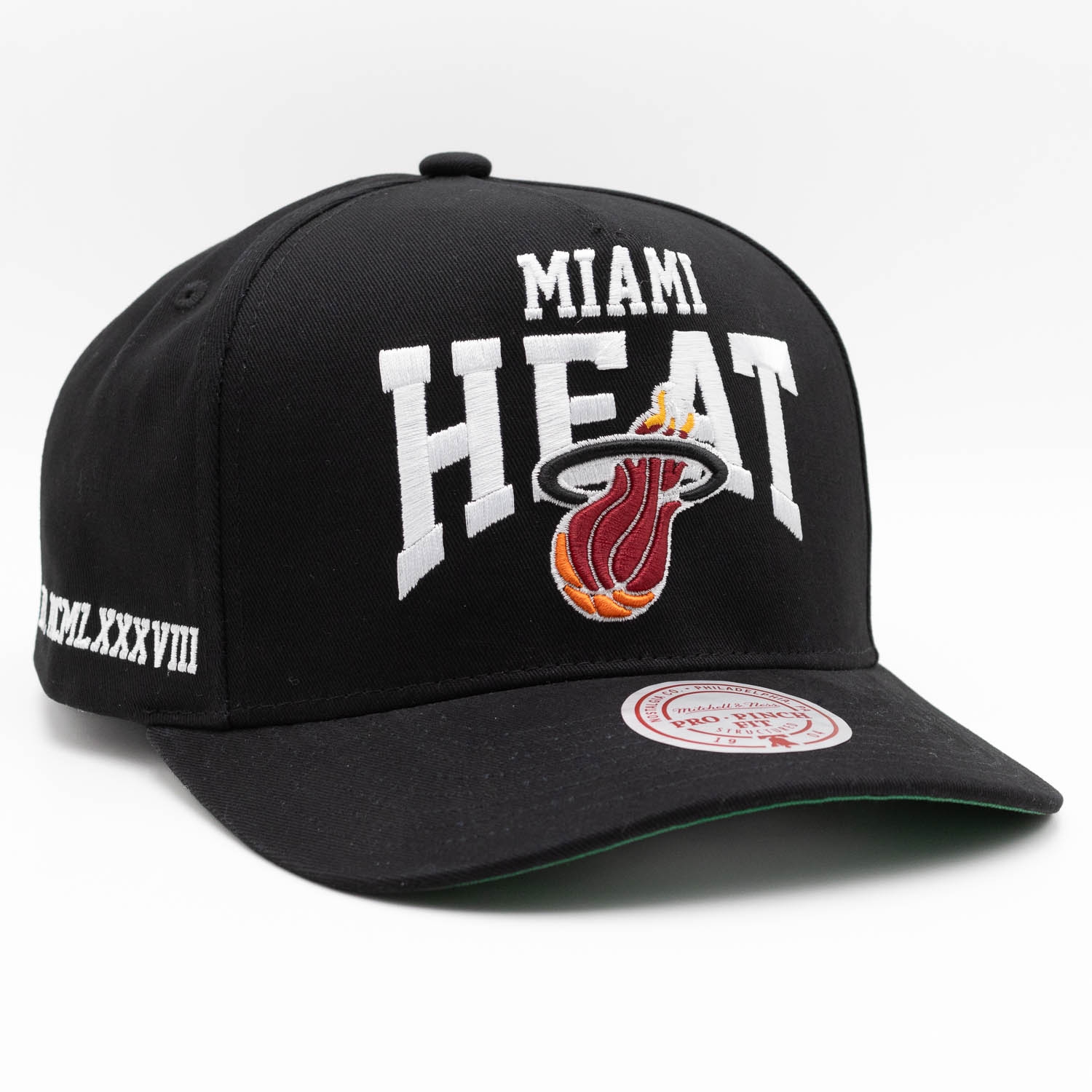 Miami Heat Big Time Mitchell & Ness Pro Pinch Snapback NBA Cap
