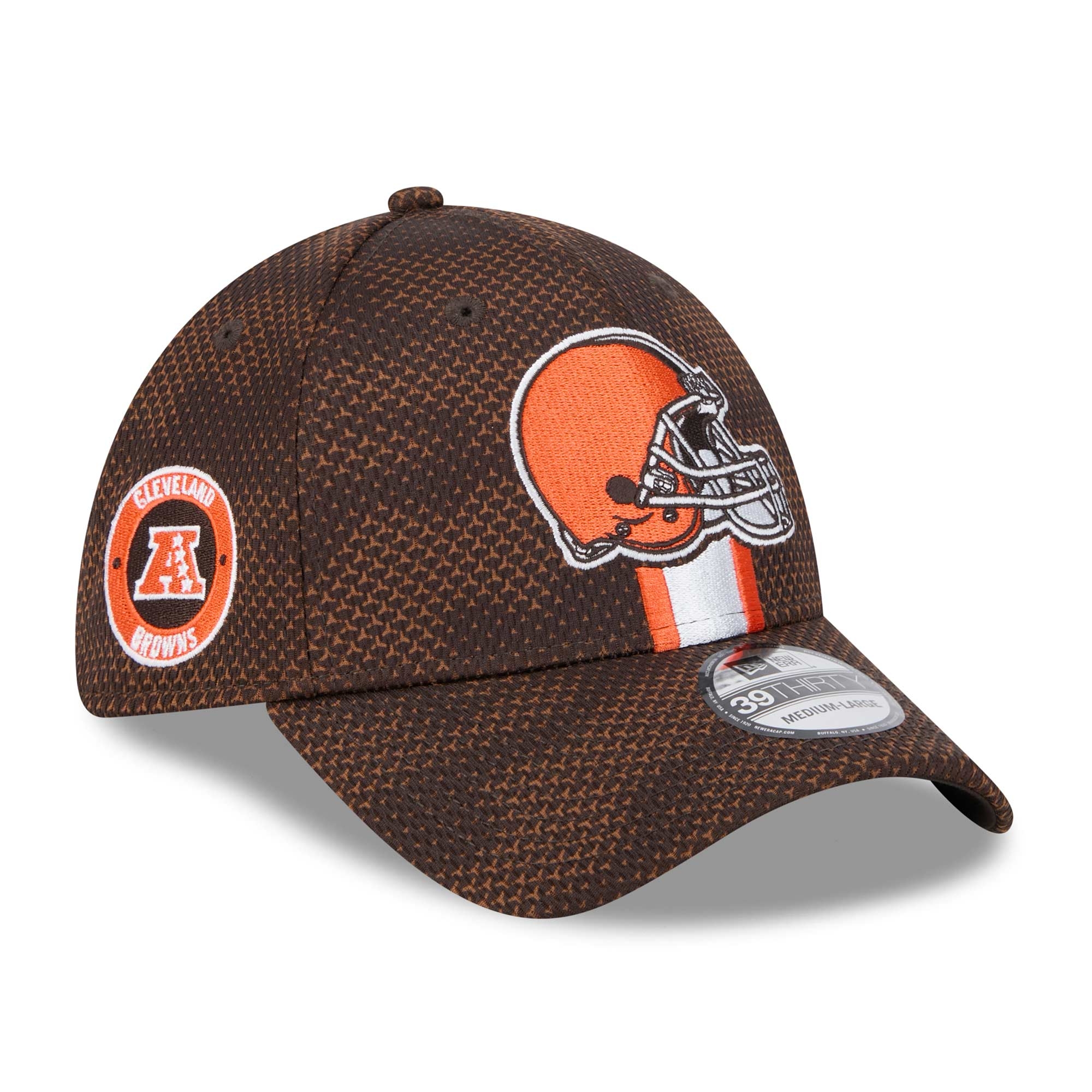 Cleveland Browns 2024 NFL Sideline New Era 39THIRTY Flex Cap Braun
