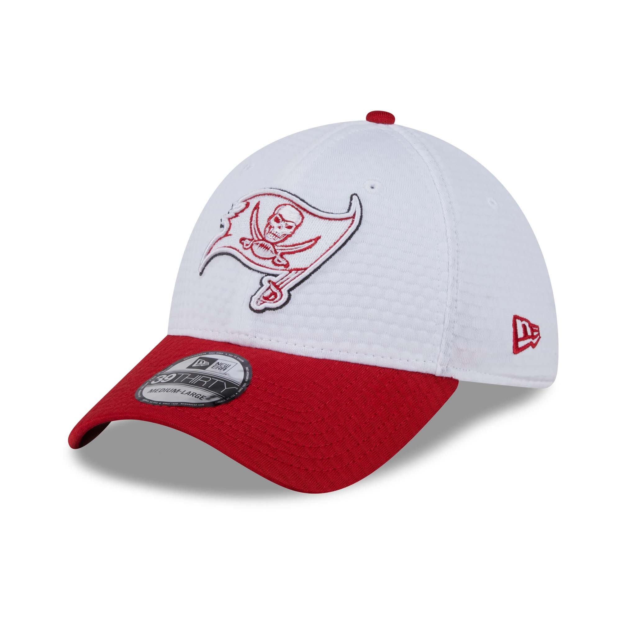 Tampa Bay Buccaneers 2024 NFL Training Camp New Era 39THIRTY Flex Cap White