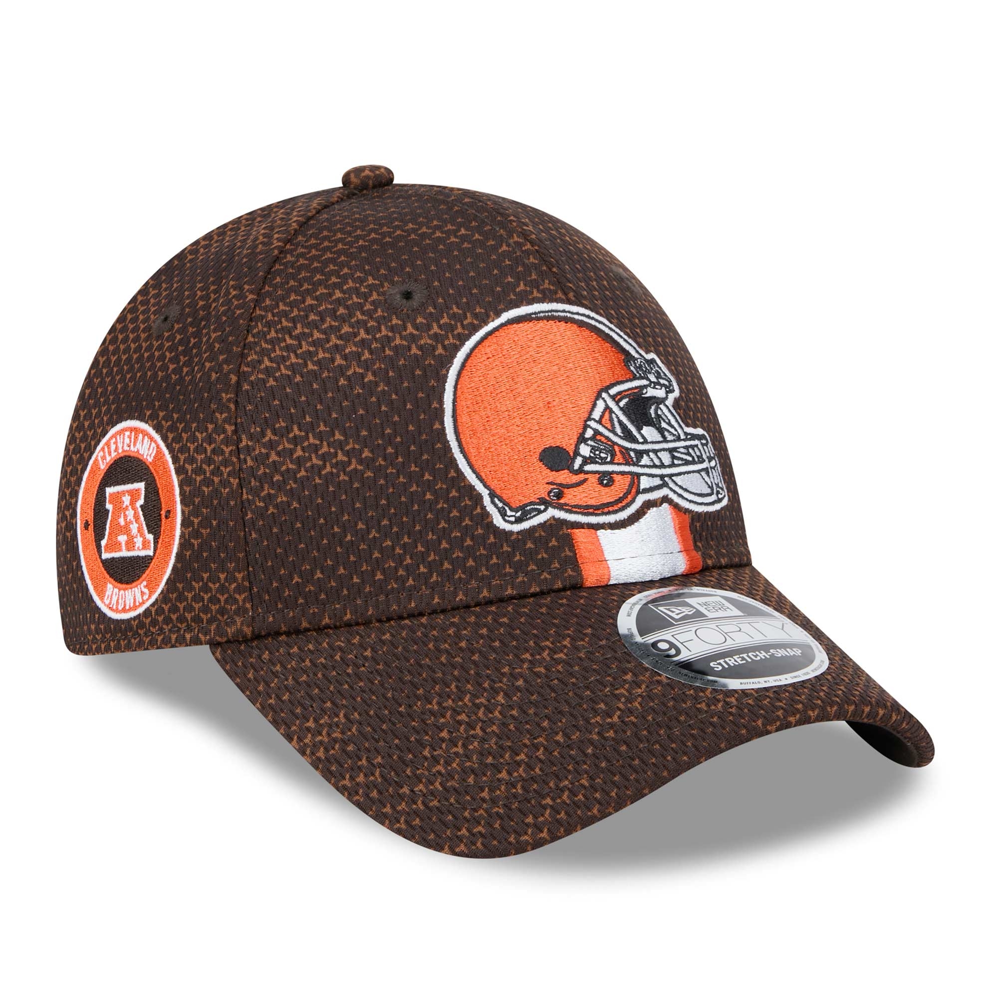 Cleveland Browns 2024 NFL Sideline New Era Stretch-Snap 9FORTY Cap Braun