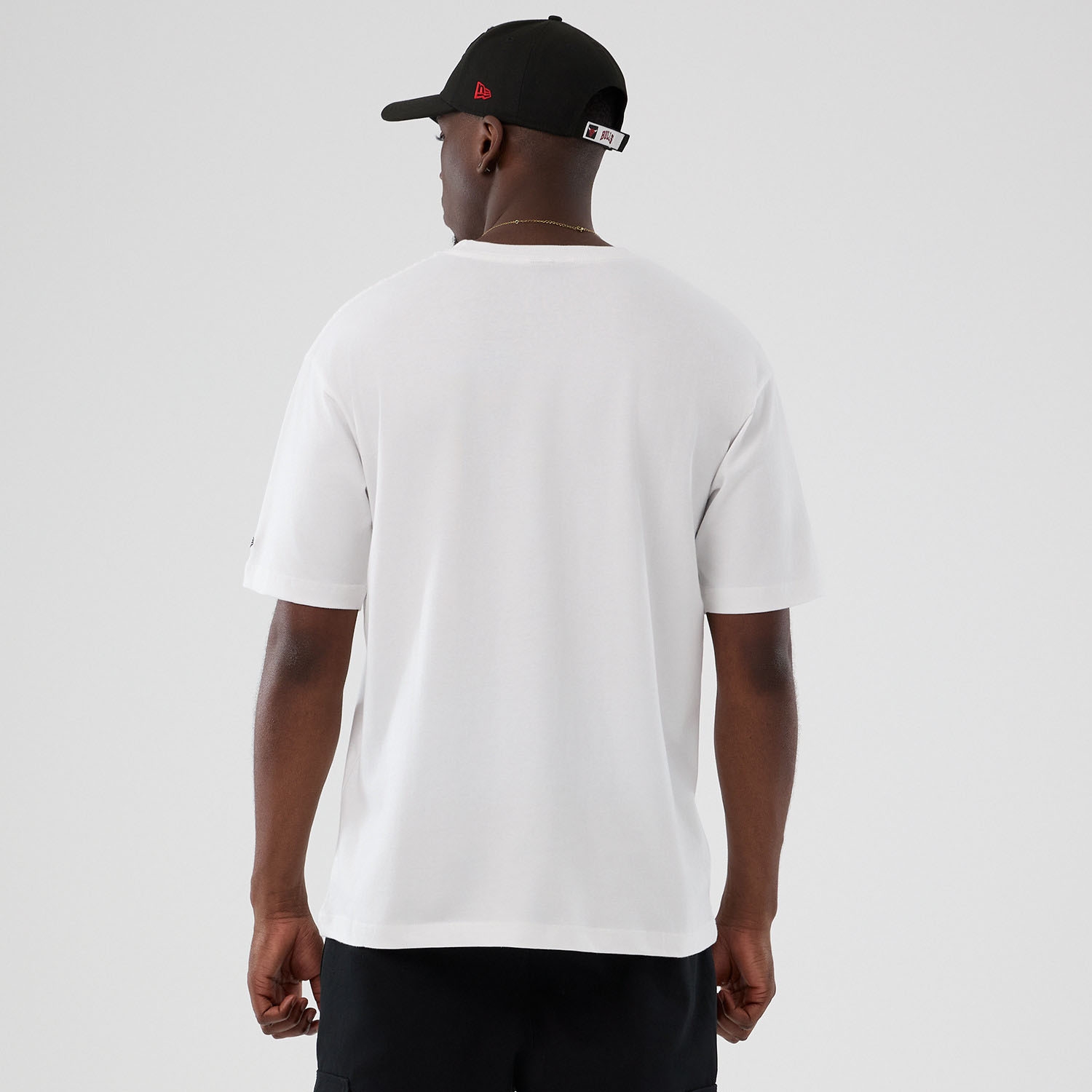 T-shirt, Baseball-Kappe, Mütze, Hut, Person