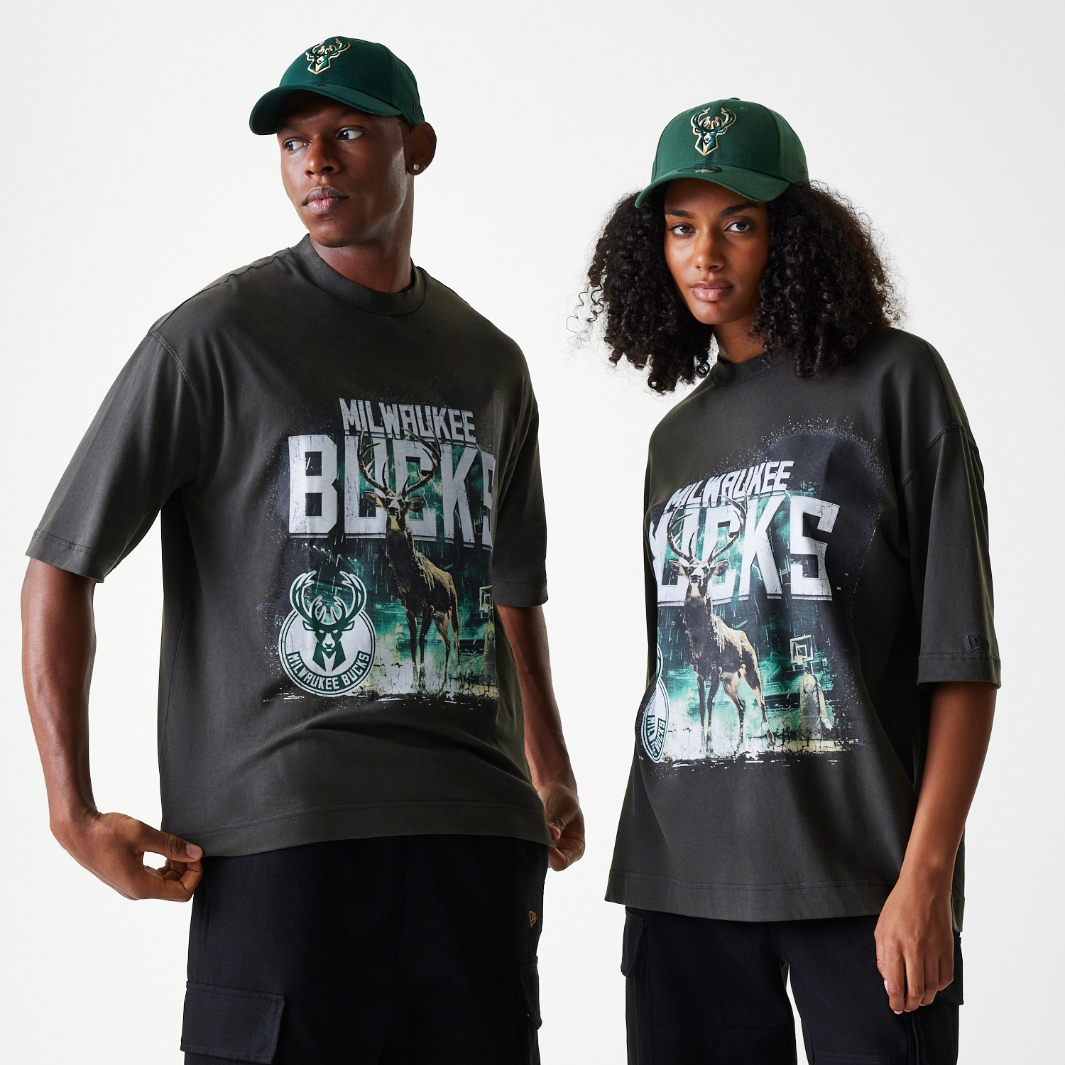 Milwaukee Bucks New Era Washed NBA T-Shirt Dunkelgrau