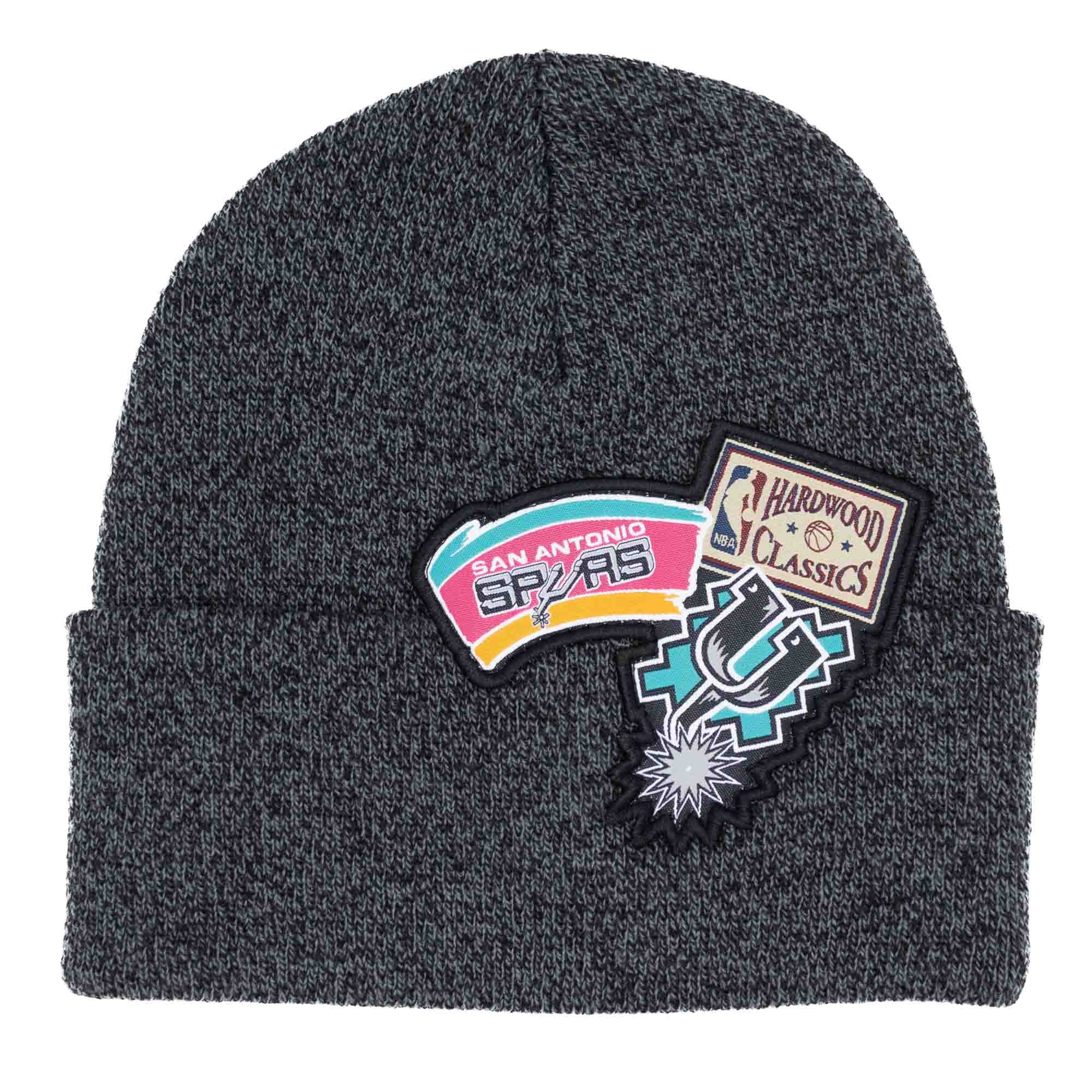 San Antonio Spurs XL Logo Patch Mitchell & Ness NBA Beanie Wintermütze